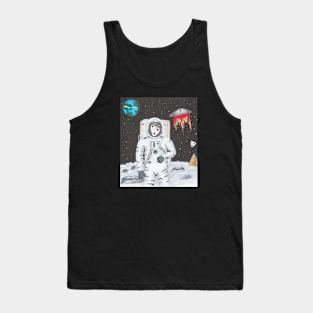 Spaceman with a vision of Ufos Tank Top